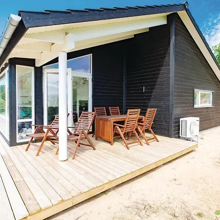 Three-bedroom In Дом отдыха Калуннборг