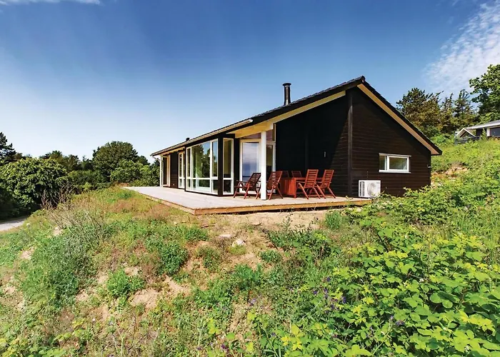 Three-bedroom In Дом отдыха